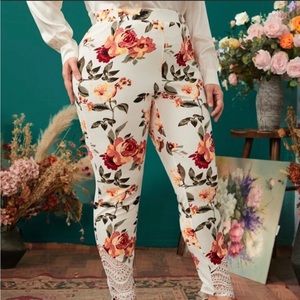Shein plus floral lace hem leggings size 2x